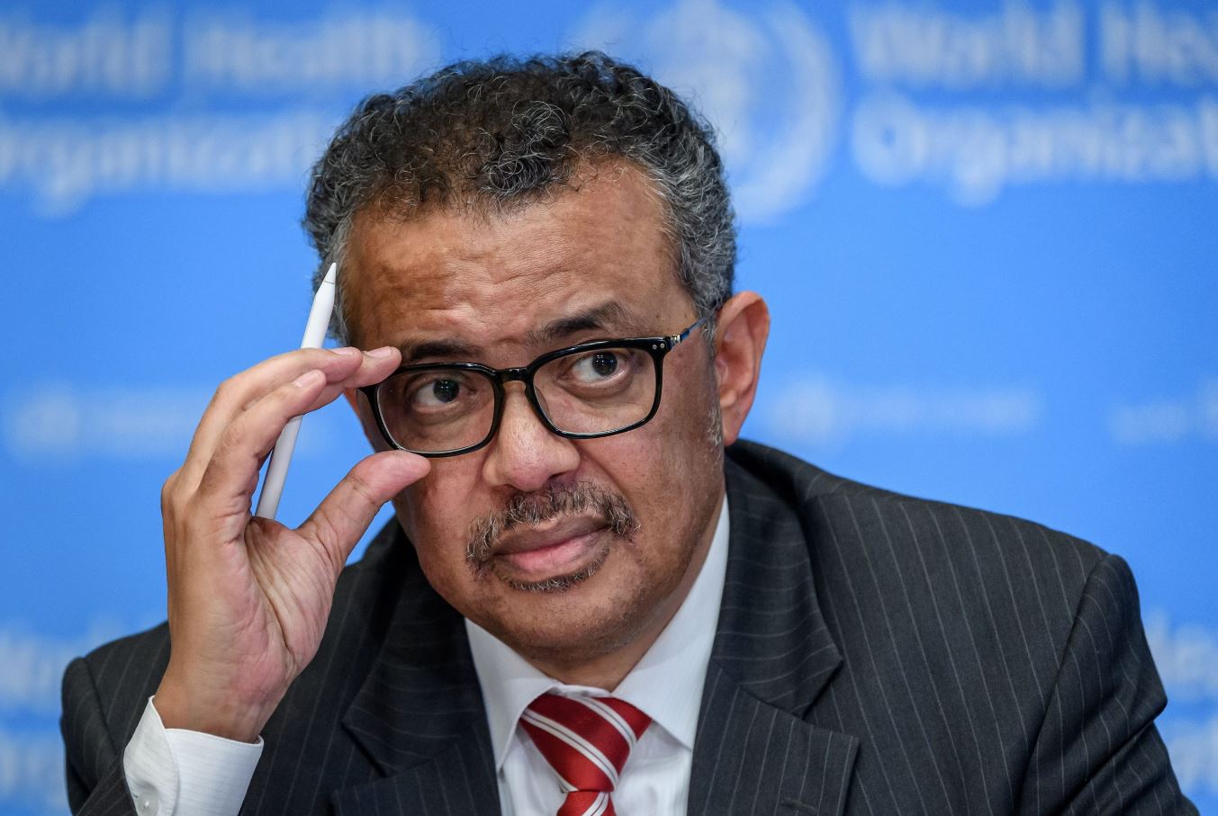 ගෙවීගිය සති හතරේ කොවිඩ් ආසාදිතයින් යළි ඉහළට – WHO ගෙවීගිය සති හතරේ කොවිඩ් ආසාදිතයින් යළි ඉහළට – WHO