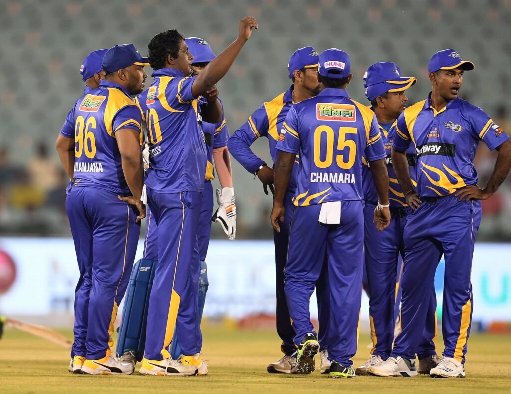 ශ්‍රි ලංකා ලෙජන්ඩ්ස් කණ්ඩායම අවසන් මහා තරගයට
