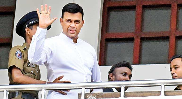 රන්ජන්ගේ මන්ත්රී ධුරය ගැන පෙත්සමේ තීන්දුව මෙන්න රන්ජන්ගේ මන්ත්රී ධුරය ගැන පෙත්සමේ තීන්දුව මෙන්න
