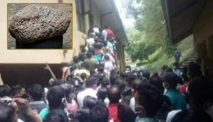 මැණික් පොකුර බලන්න ‘ජනගඟක් එන පුවතේ ‘  ඇත්ත මෙන්න