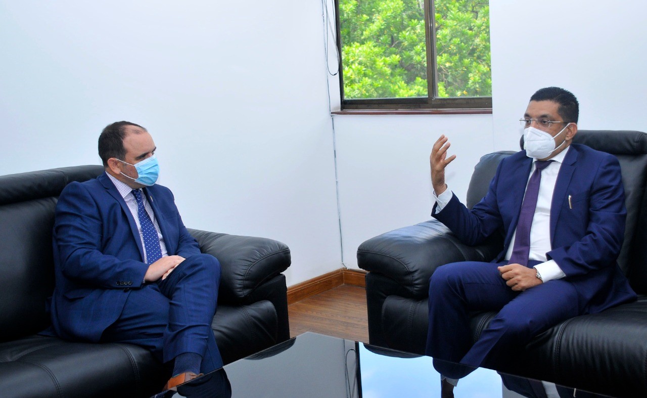 අභිනව නවසීලන්ත මහ කොමසාරිස් අධිකරණ ඇමැති හමු වෙයි