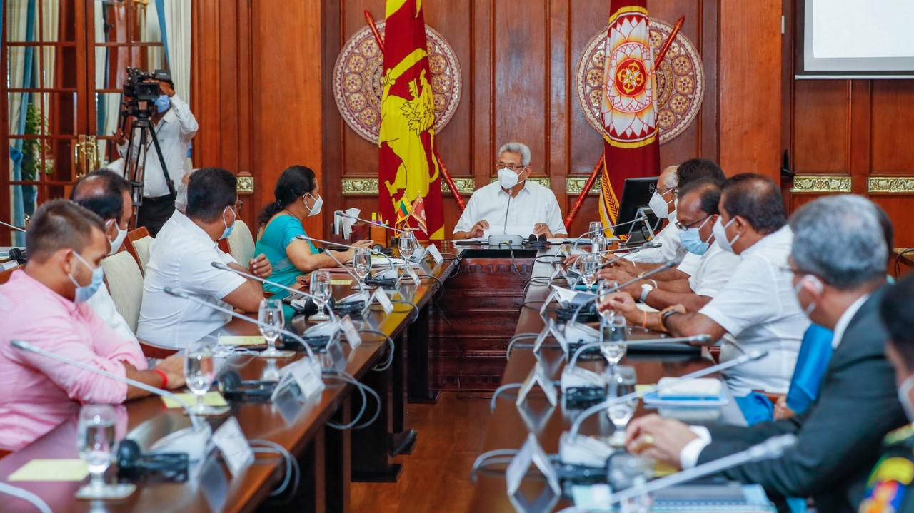 කොවිඩ් එන්නත නොගත් පිරිස ගැන හොයන්න ජනපති දුන් උපදෙස කොවිඩ් එන්නත නොගත් පිරිස ගැන හොයන්න ජනපති දුන් උපදෙස